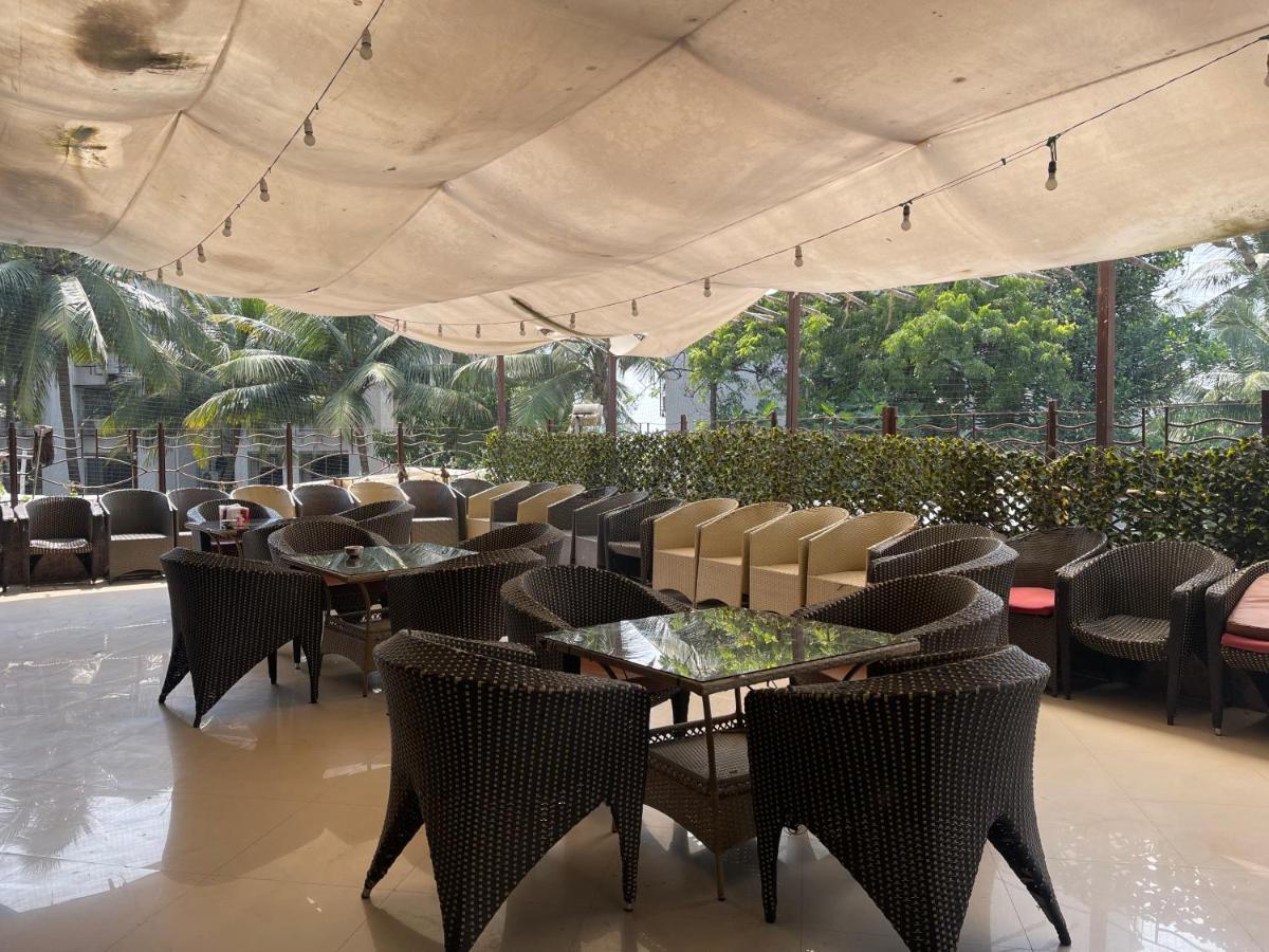 Home2 Renaissance Club Bombay Eksteriør billede